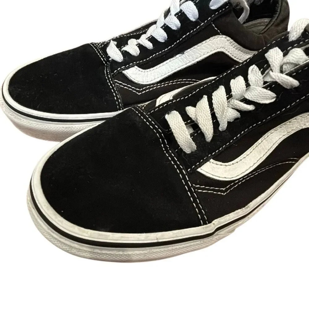 Vans Old Skool Black/White Skate Sneakers – Men’s 5.5 / Women’s 7